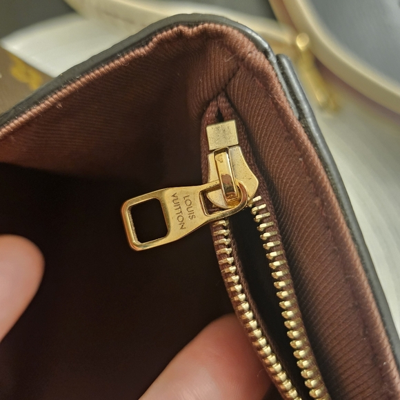 Louis Vuitton Cluny BB Monogram Maison Strap Crossbody - Picture 15 of 16